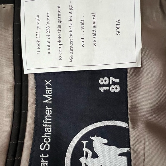 Like New Hart Schaffner Marx Charcoal Gray Pinstripe Blazer Size 44L 100% Wool - Picture 6 of 8